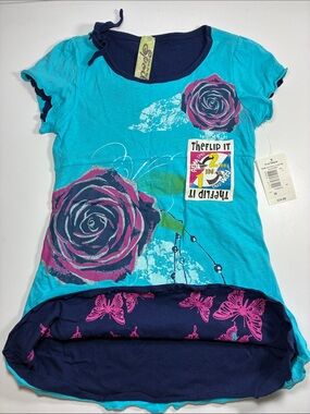 2 in 1 Turquoise Floral Graphic Tunic Tee with Blue Butterfly Print Flip Over
